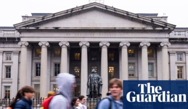 Feeling flush? Americans can Venmo government to help pay off US debt | US news