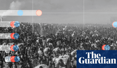 Eleven-minute race for food: how aid points in Gaza became ‘death traps’ – a visual story | Global development