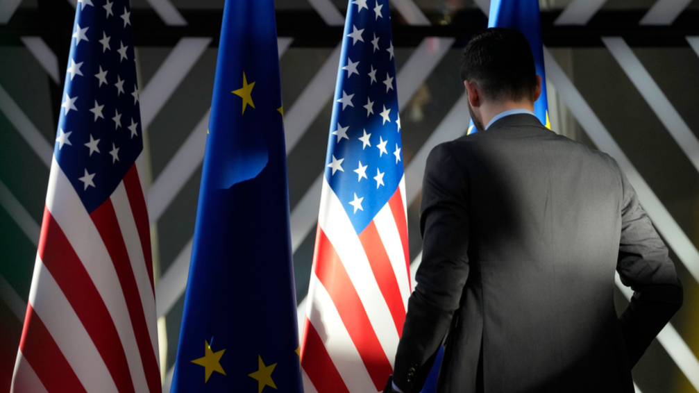 EU says ready for trade deal with US but prepares for no-deal scenario