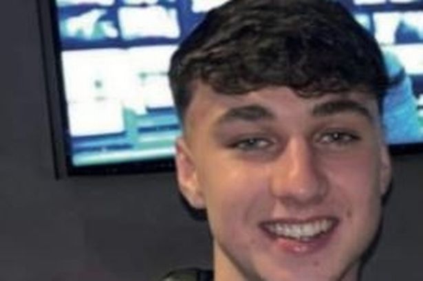 In one message Jay's friend told him he was 'off his barnet'