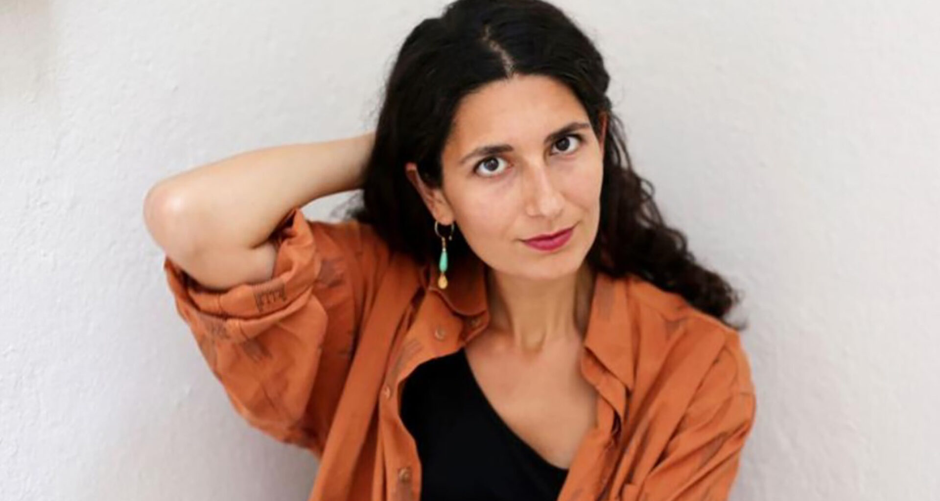 Aysegul Savas