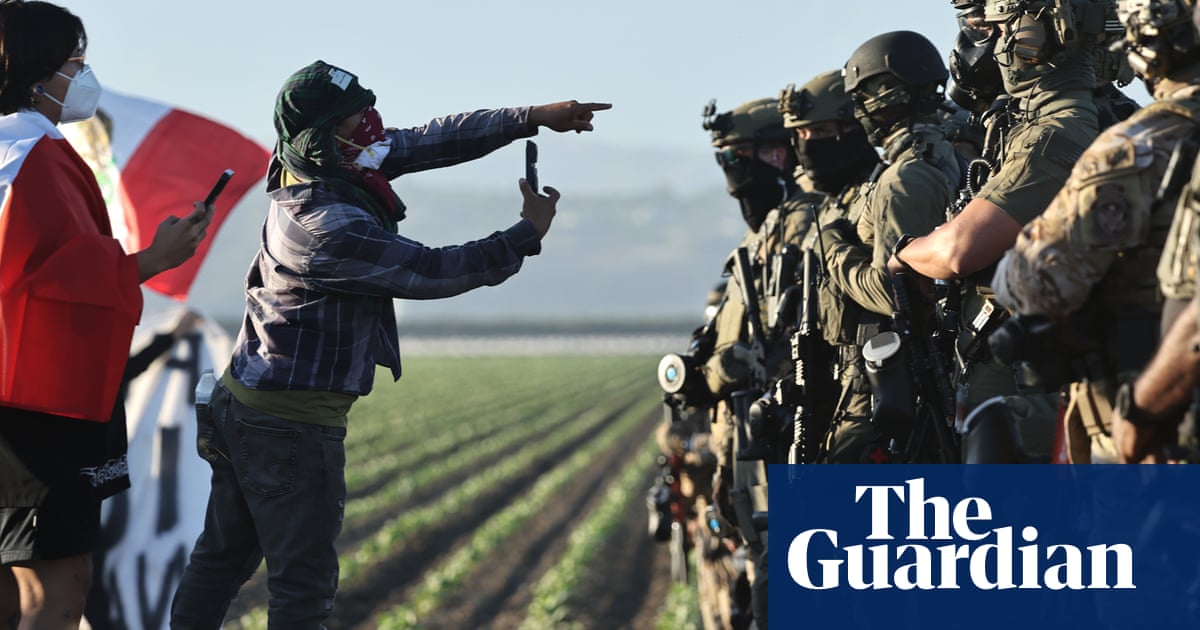 Trump authorizes Ice agents to protect themselves using ‘whatever means’ necessary | US immigration