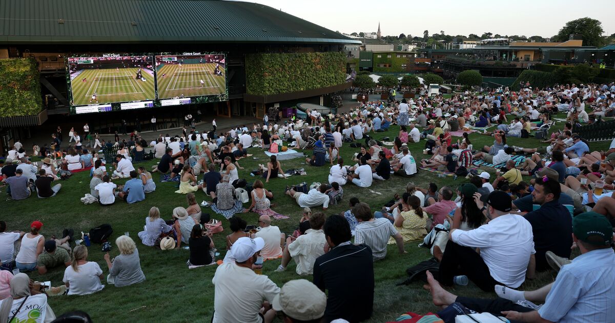 Wimbledon fans stunned as snack and drink prices soar 'Pure greed' cla | UK | News