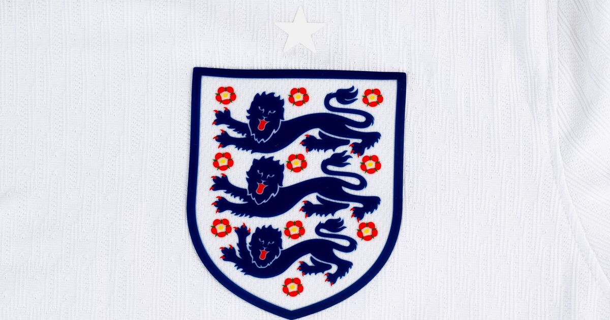 England legend left penniless after one bad decision cost him entire career's earnings | Football | Sport