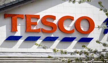 Tesco app goes down as furious customers unable to complete orders | UK | News