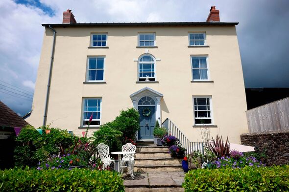 Sea View's exterior