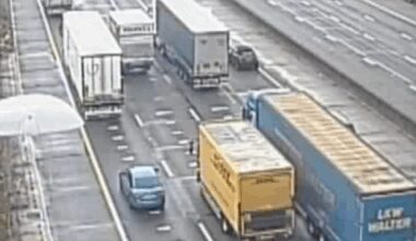 M25 Dartford traffic LIVE: Severe delays as crash sparks chaos | UK | News