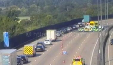 M25 traffic LIVE: Multi-vehicle crash closes lanes on key route sparking rush hour chaos | UK | News