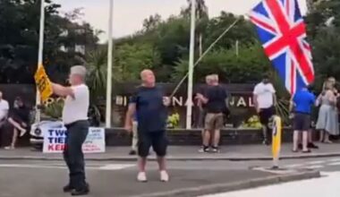 UK town erupts as furious locals protest against migrant hotel | UK | News