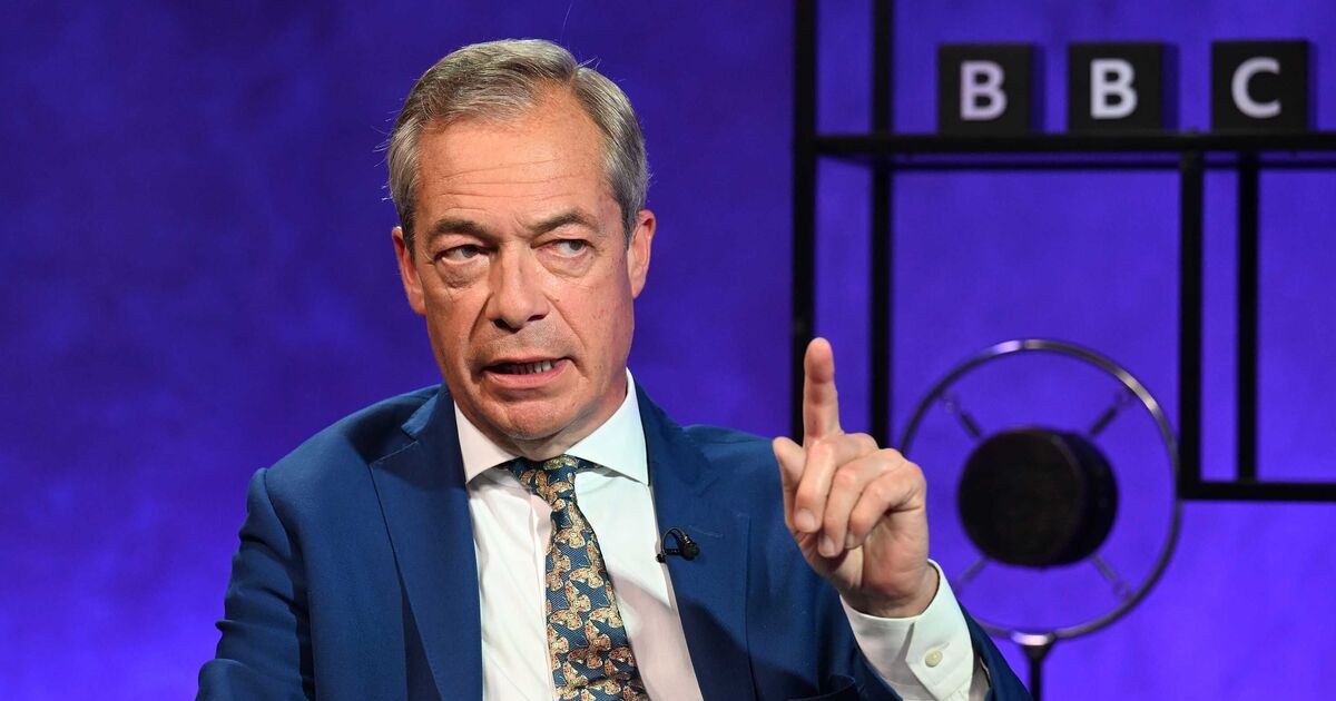 Nigel Farage explodes at £23.5k 'Shariah law administrator' job ad on DWP site | UK | News