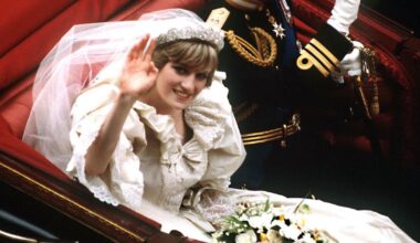 Bizarre item Princess Diana had sewn in the back of her wedding dress | Royal | News