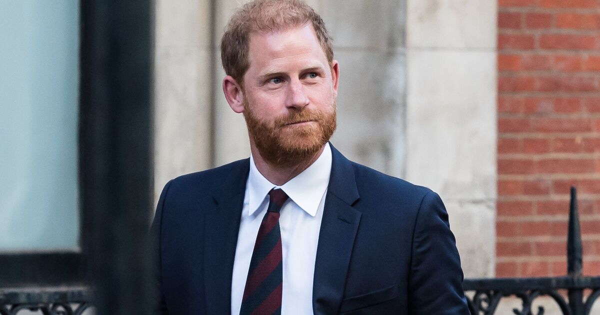 Royal Family LIVE: Firm sent huge Prince Harry warning over peace plan | Royal | News