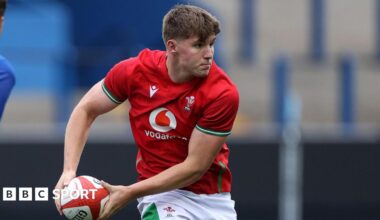 Steffan Emanuel in action against Italy Under-20s