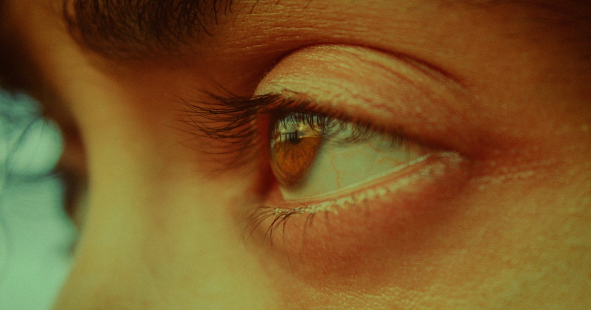 This Blinking Trick Could Help You Fall Asleep In 60 Seconds