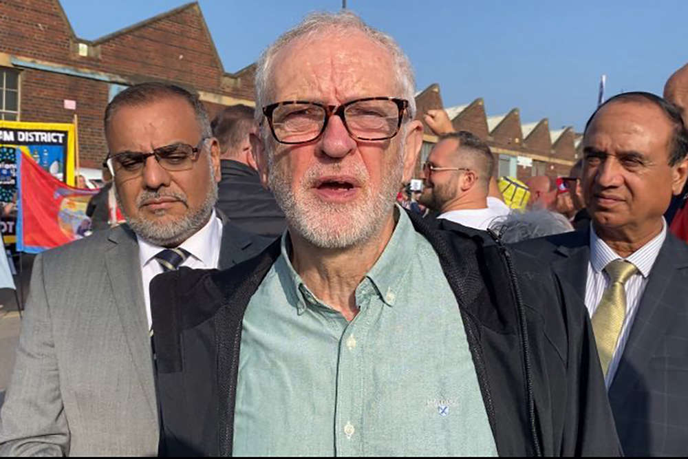 Jeremy Corbyn joins protestors in Birmingham mega picket