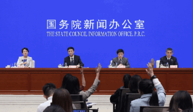 China's cross-border revenue and expenditure set new high - news.cgtn.com