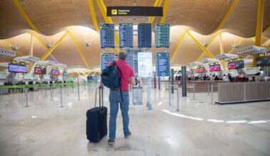 Canarian Weekly - Travellers face higher fees at Spanish airports from 2026