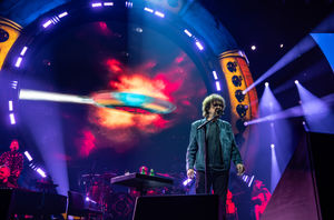 ELO Often features a space theme for all of their on stage sets. Photo by: Carsten Windhorst