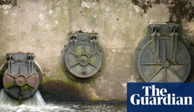 ‘Outwitted’: have water companies managed to sidestep Labour’s bonus ban? | Water