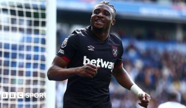 Mohammed Kudus celebrates after scoring for West Ham at Brighton in April 2025