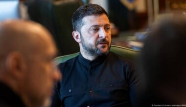 Zelenskyy says 3 Patriot systems secured – DW – 07/25/2025