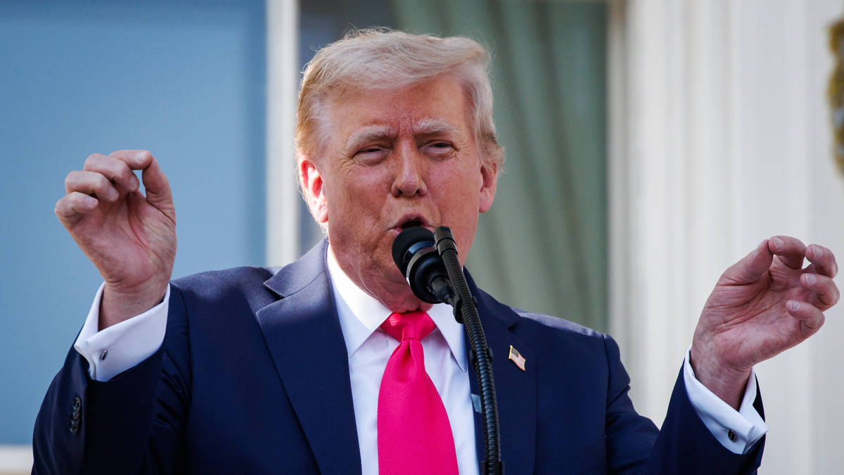 Trump to send more weapons to Ukraine in policy U-turn as country is 'getting hit very...