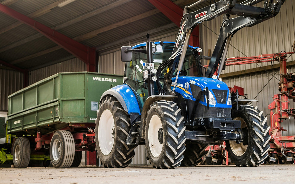 NI farmers burdened by post-Brexit machinery checks, say UUP’s Swann and Butler
