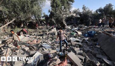 Children fetching water killed in Israeli strike in Gaza, emergency officials say