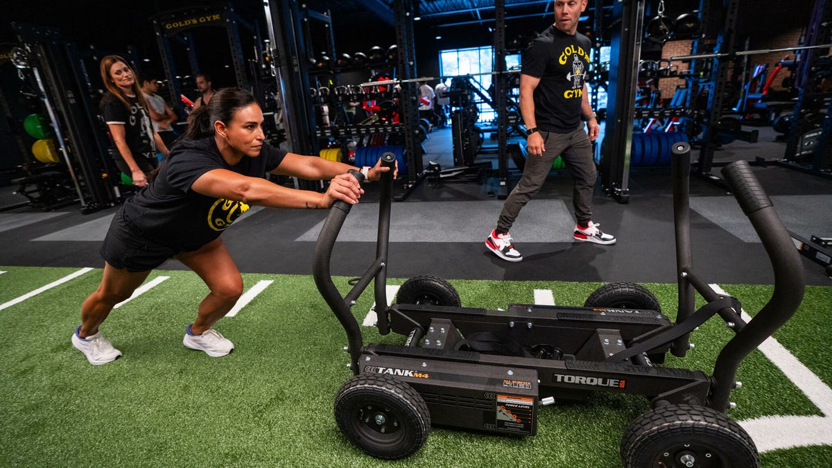 Gold's Gym debuts first of new flagship concept in Austin