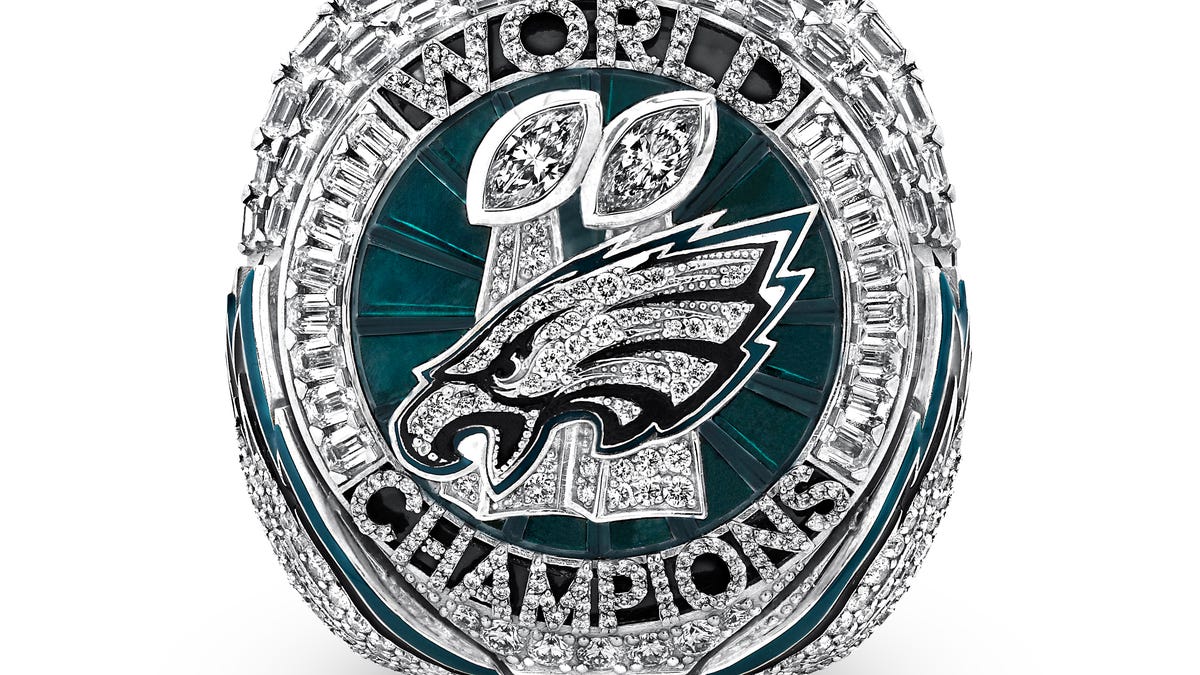 Philadelphia Eagles Super Bowl rings: Details, close up look