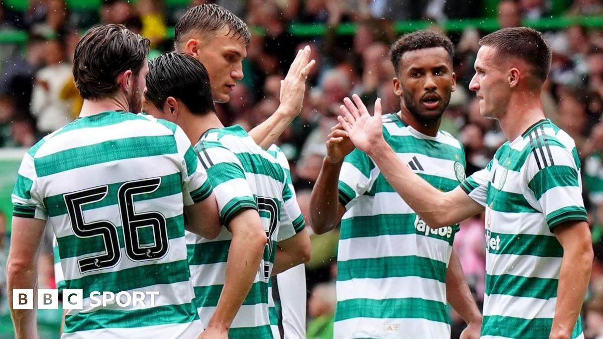 Celtic players celebrating