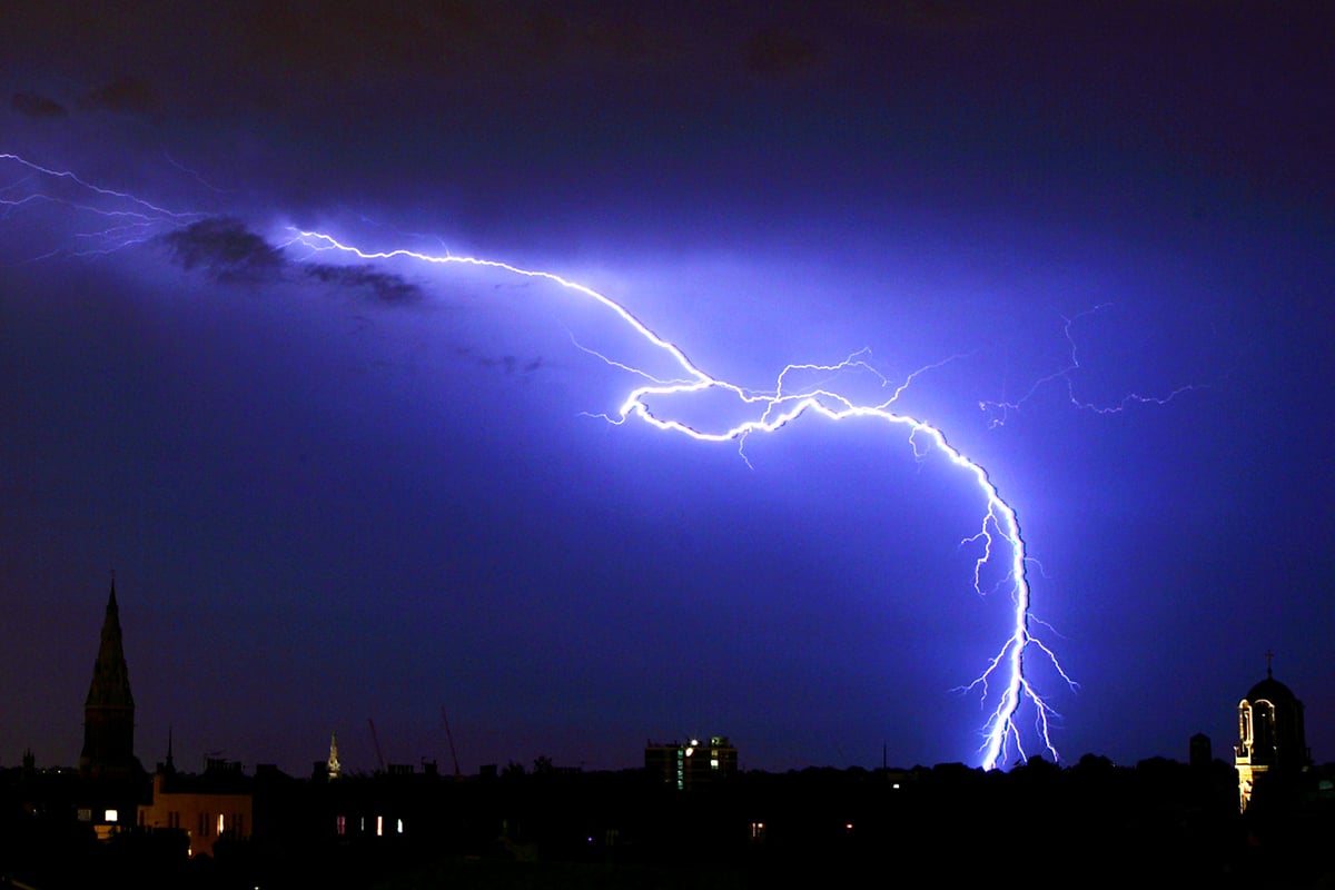 London to be hit by thunderstorms ahead of possible third heatwave