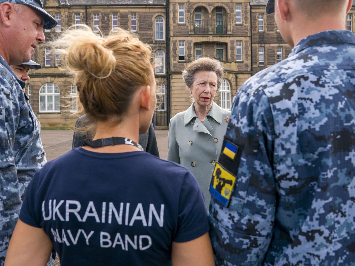 Supporting image for story: Anne meets Ukrainian band at Royal Edinburgh Military Tattoo rehearsal