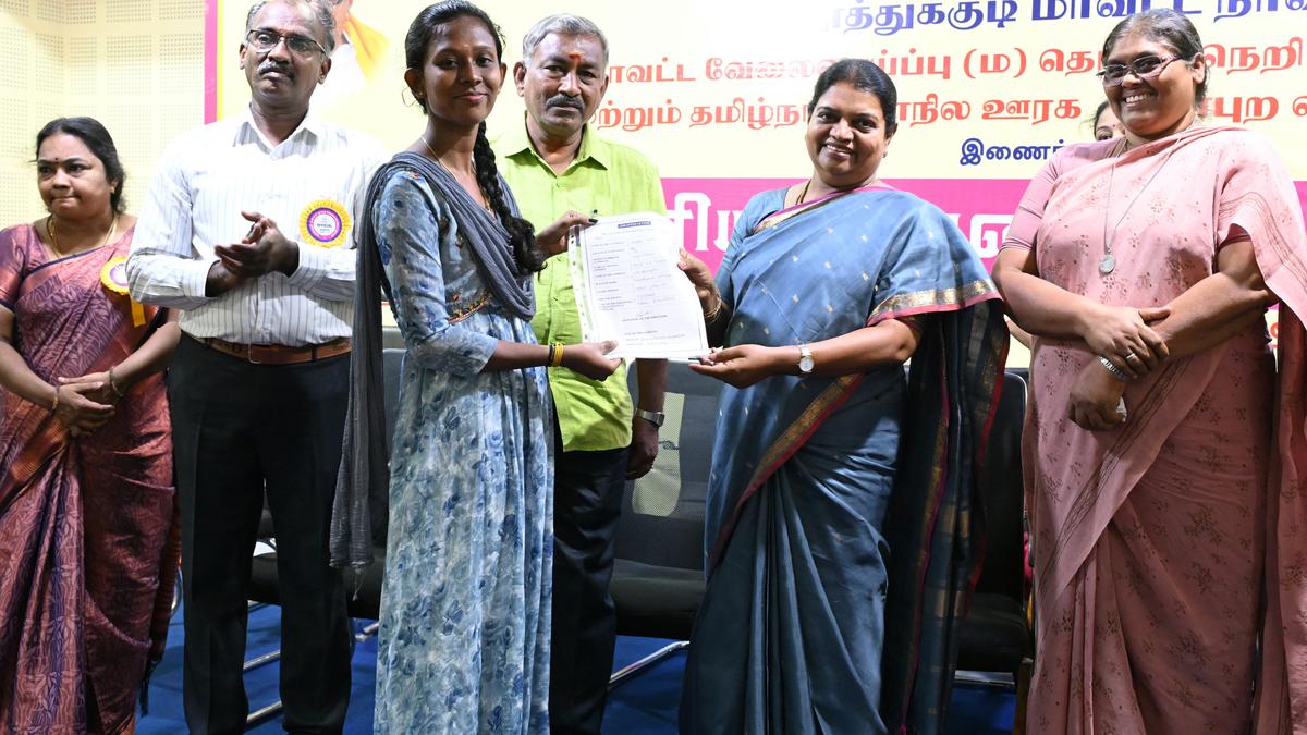 Over 600 candidates selected at job fair held in Thoothukudi