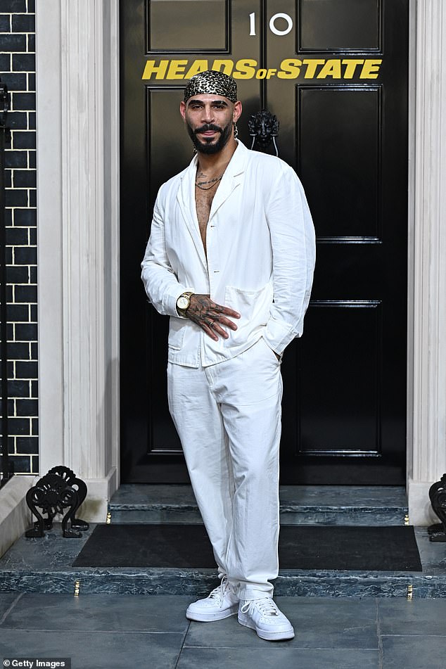 Sandro Farmhouse looked cool in an all white outfit