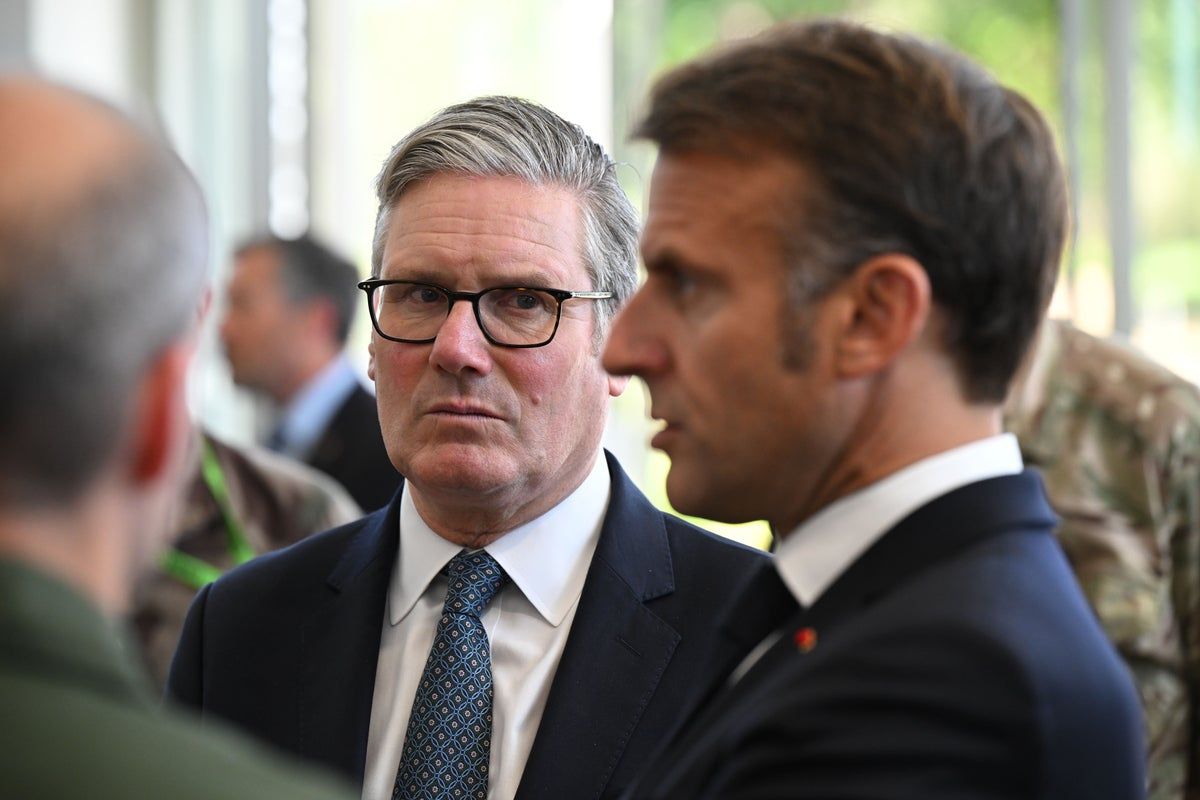 Emmanuel Macron blames Brexit for migrant crisis as…