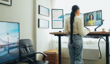 Tech Workers Take Much Lower Pay to Ditch the Office