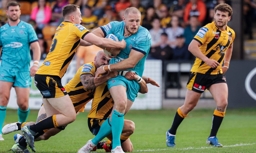 Torrid Tigers, video referee woes, Super League's most underrated player, and other Castleford Tigers v Huddersfield Giants talking points