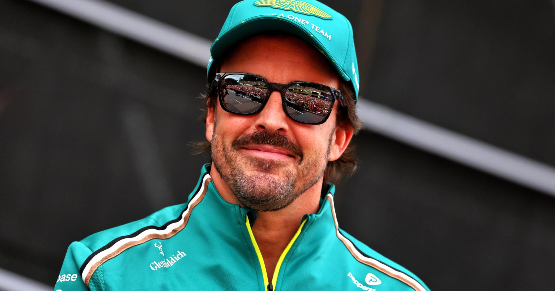 Fernando Alonso issues hilarious response to crucial Max Verstappen question