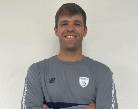 Hampshire Sign Hertfordshire Spinner Andrew Neal For One Day Cup