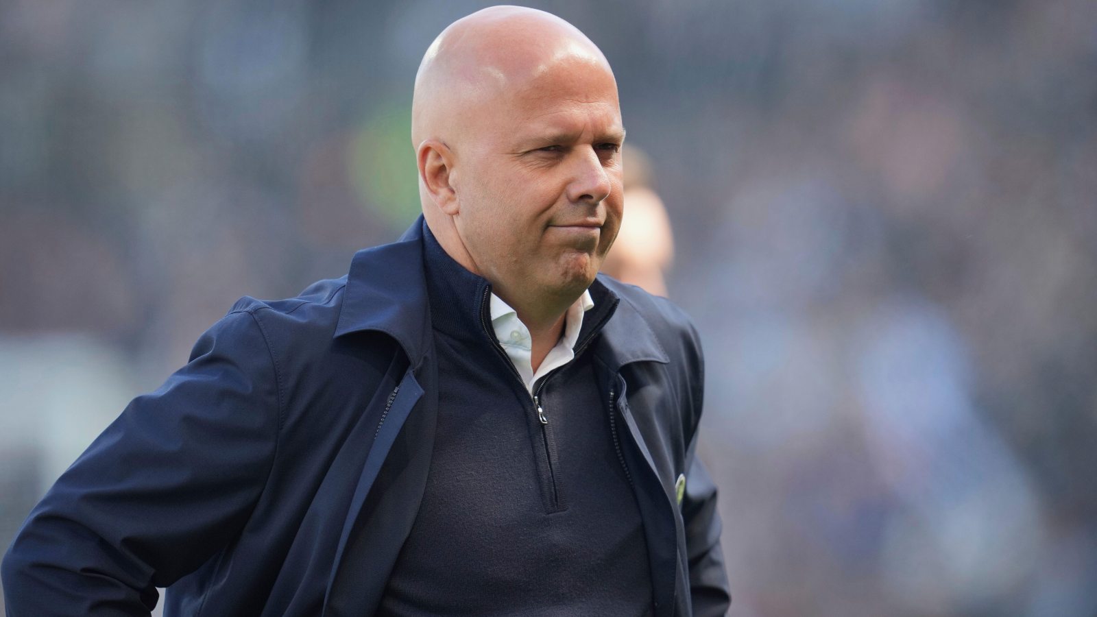 £45m 'offer prepared' for Isak, Ekitike alternative after Paris 'meeting' with Man Utd target