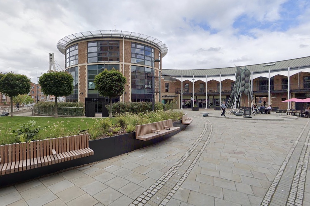Channel 4 News noise concerns over pub licence