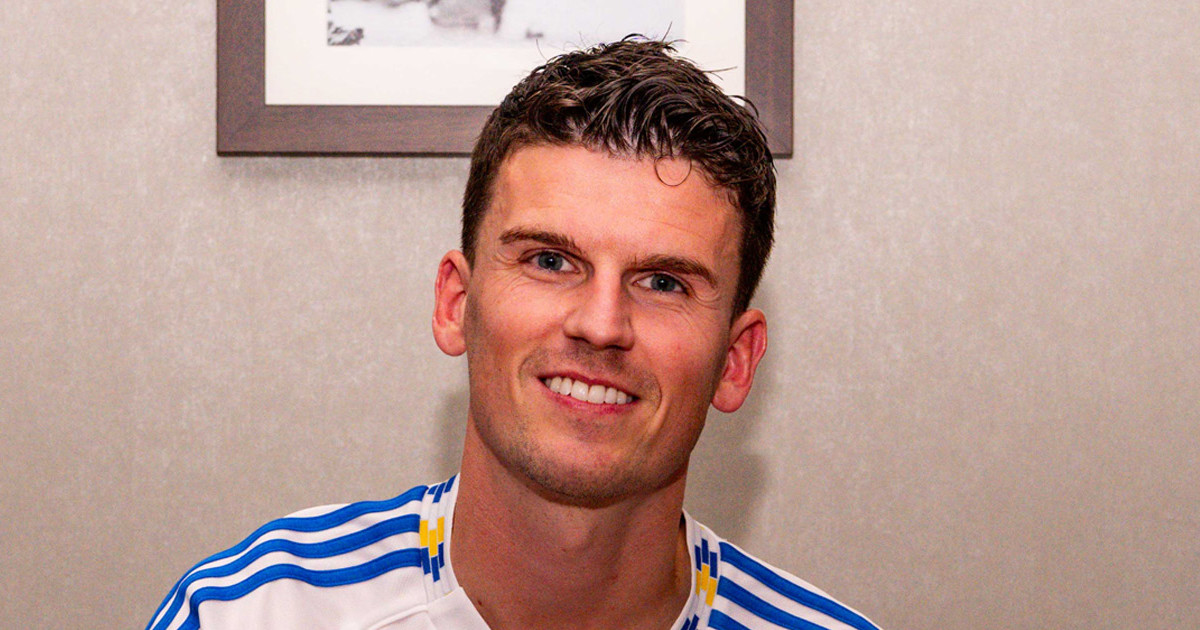 Sam Byram signs contract extension