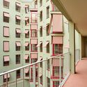 Illa Glòries Social Housing / Cierto Estudio - Interior Photography, Balcony