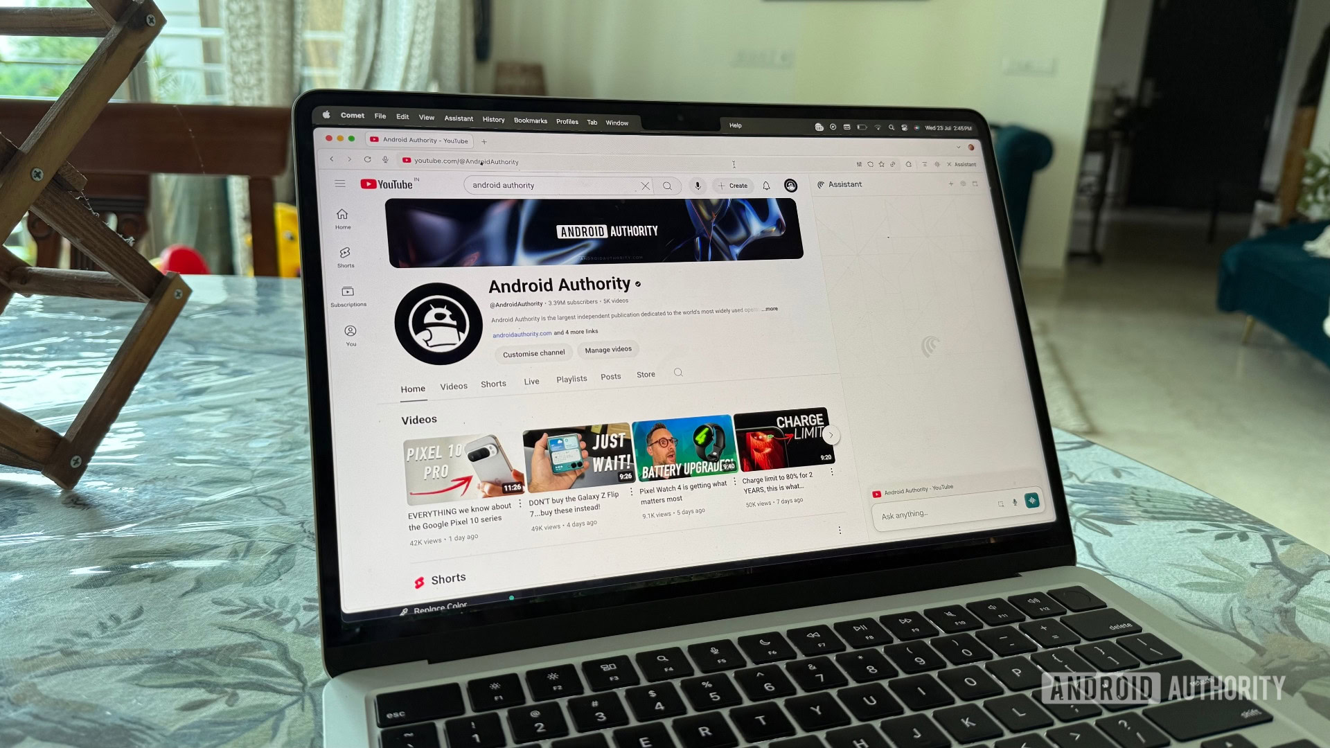 Comet broser on macOS