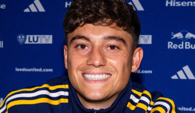 Dan James signs a new contract at Leeds United