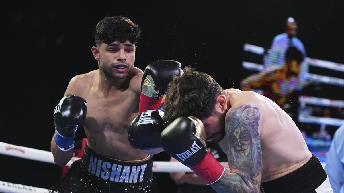 Nishant Dev extends perfect pro record with TKO win against USA’s Evans