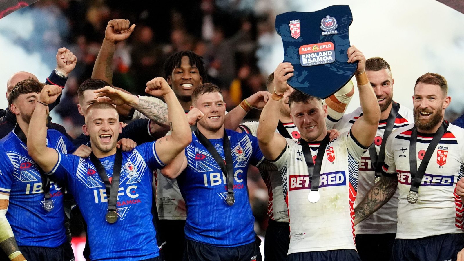 Great Britain icon insists England can 'absolutely' beat Australia in Ashes