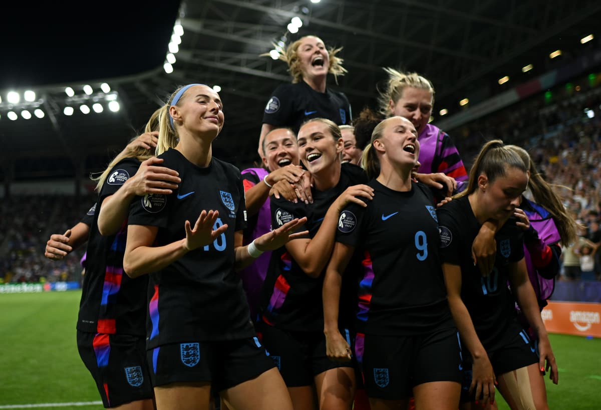 Kelly's late heroics mark Lionesses as unlikely Euro finalists - London Evening Standard