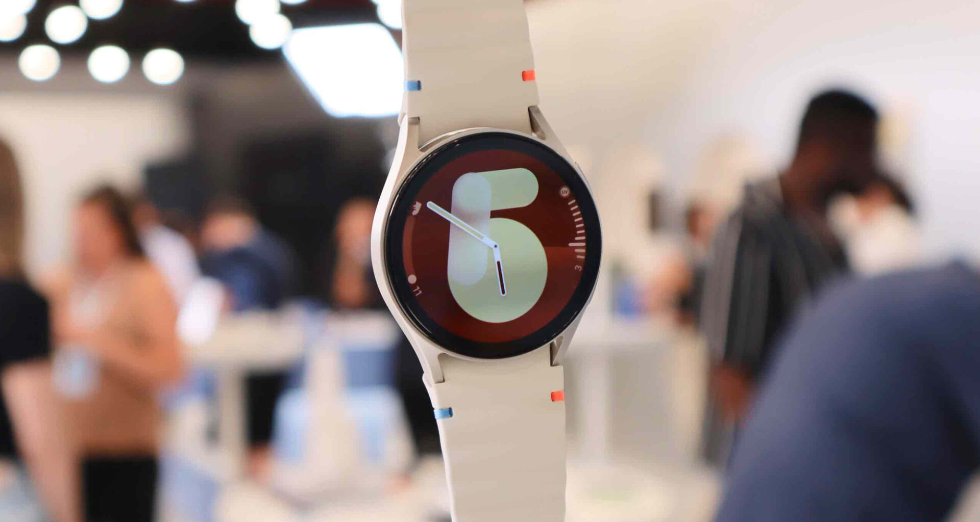 Samsung Galaxy Watch 7 front